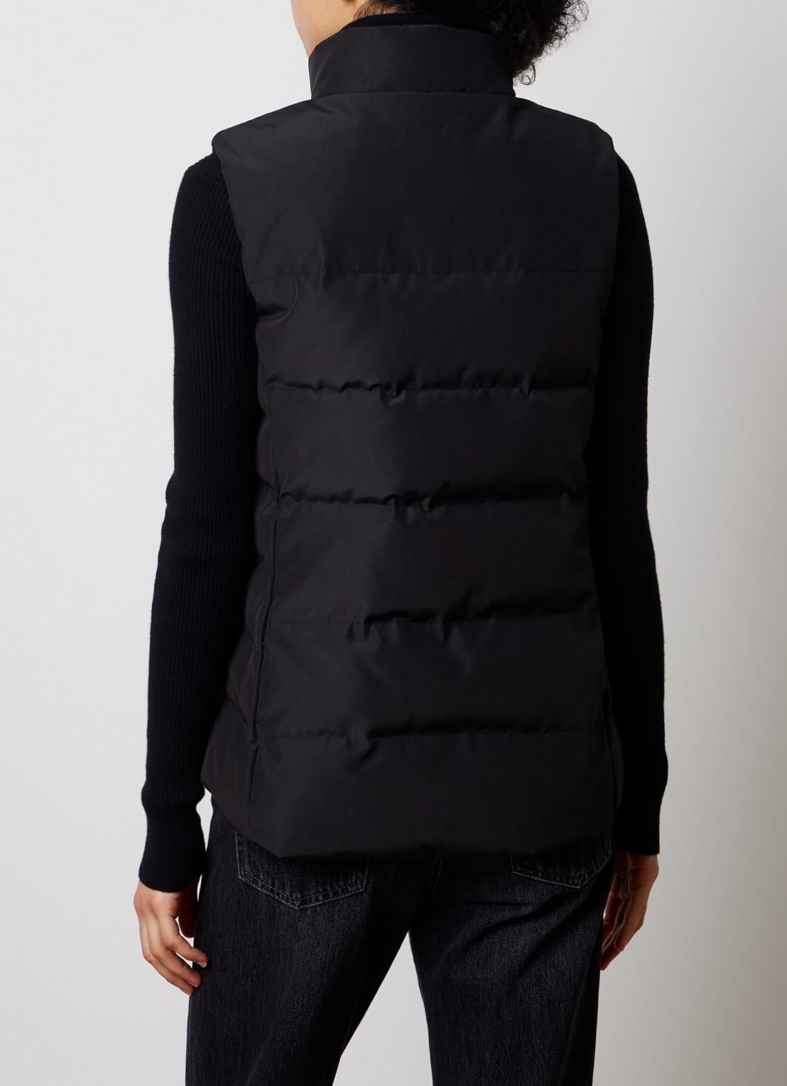Canada Goose Freestyle gewatteerde bodywarmer met donsvulling en steekzakken - achterkant zwart