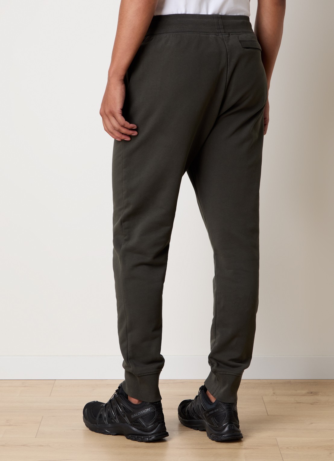 Canada Goose Huron tapered fit joggingbroek met logo - achterkant 4 bronsgroen