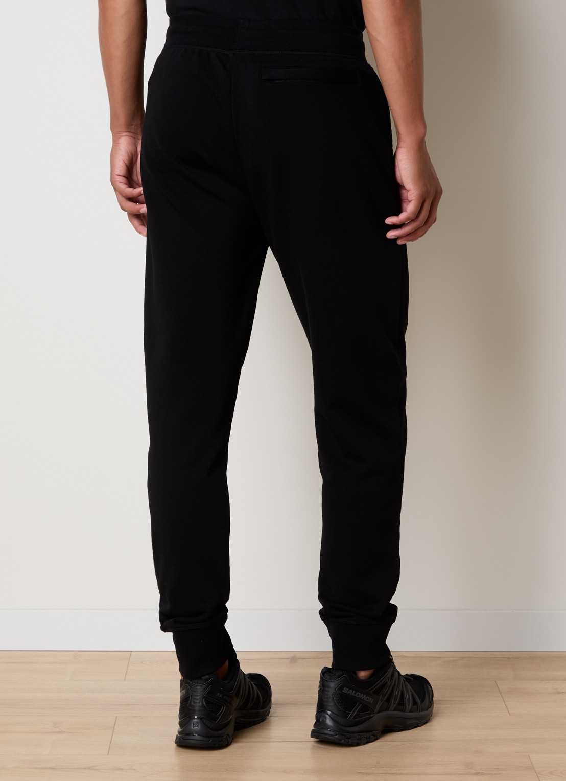 Canada Goose Huron tapered fit joggingbroek met steekzakken - achterkant zwart