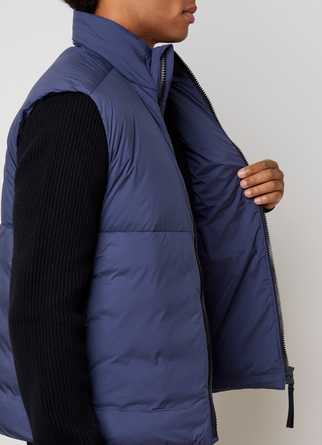 Canada Goose Lodge gewatteerde bodywarmer met ritszakken - detail 5 staalblauw