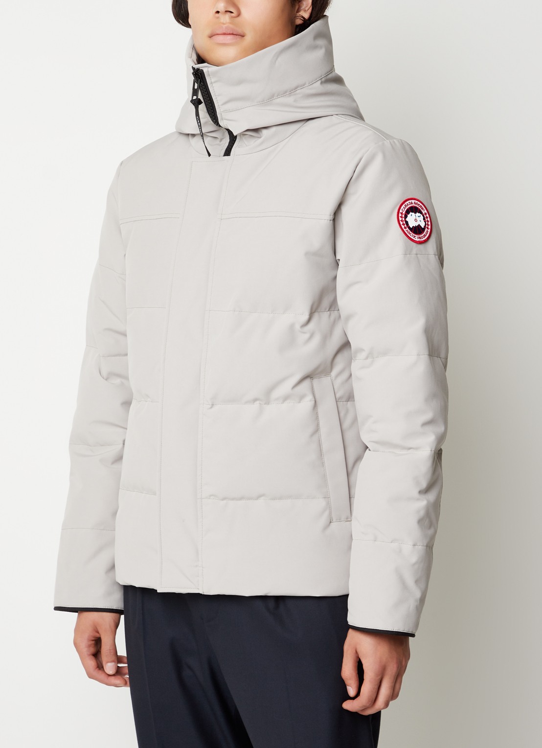 Canada Goose MacMillan gewatteerde parka met donsvulling en capuchon - detail zand