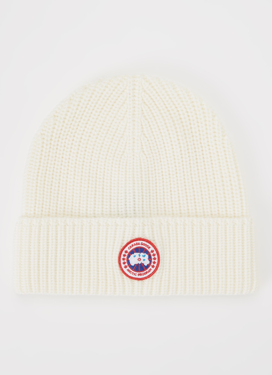 Canada Goose Ribgebreide muts van wol met logo - voorkant gebroken wit