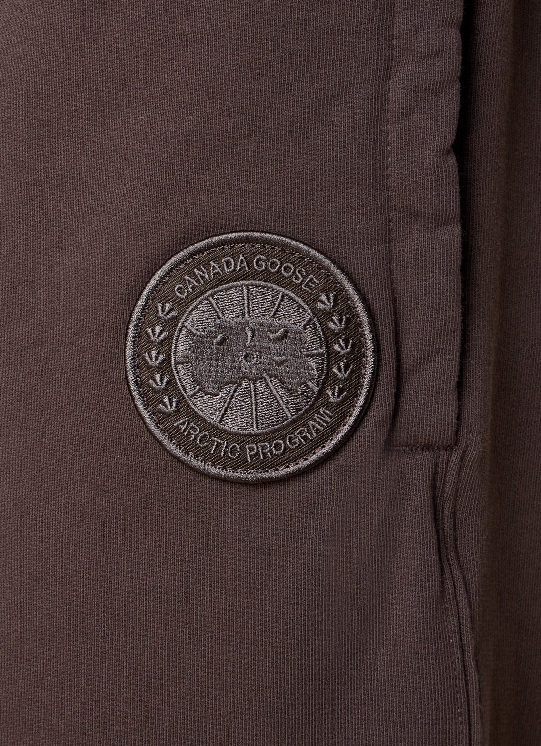 Canada Goose Rove tapered fit joggingbroek met logo - detail 5 bruin