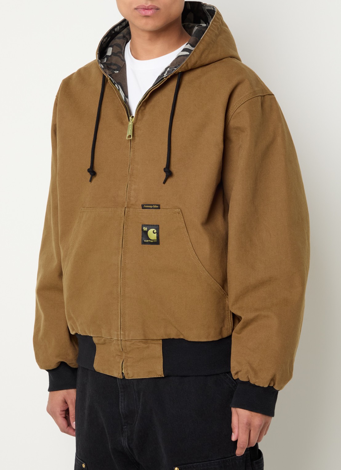 Carhartt WIP 50th Anniversary Edition Active reversible bomberjack met capuchon - detail 4 camel