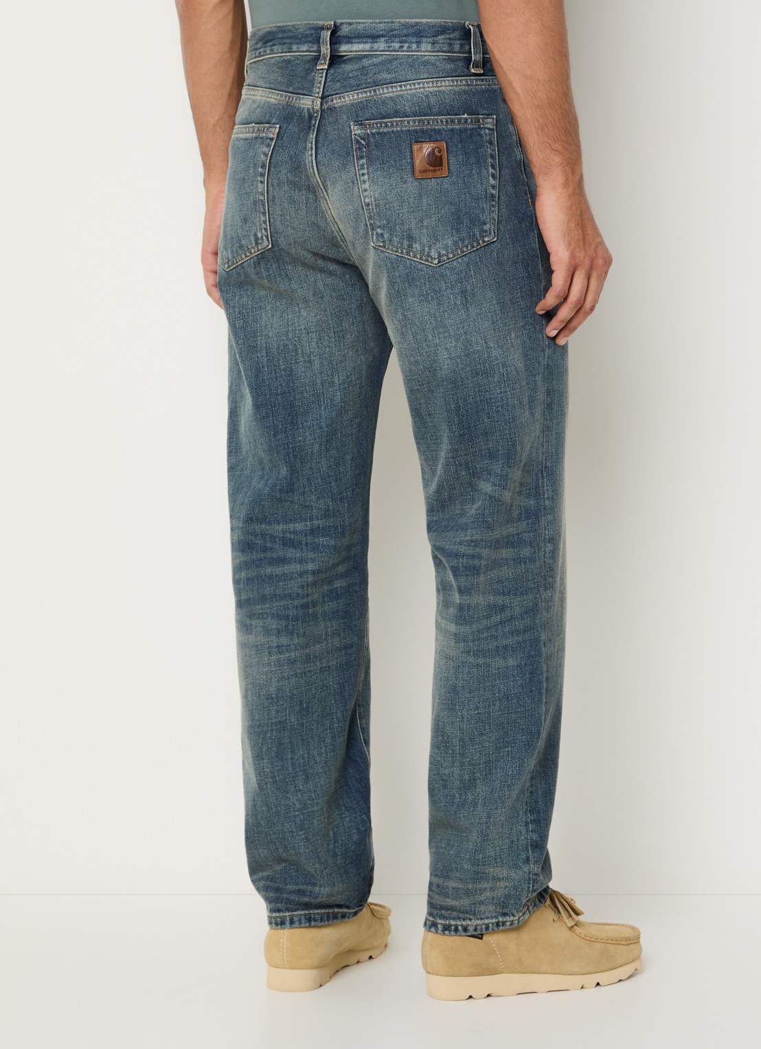 Carhartt WIP Aaron straight leg jeans met medium wassing - achterkant 3 indigo