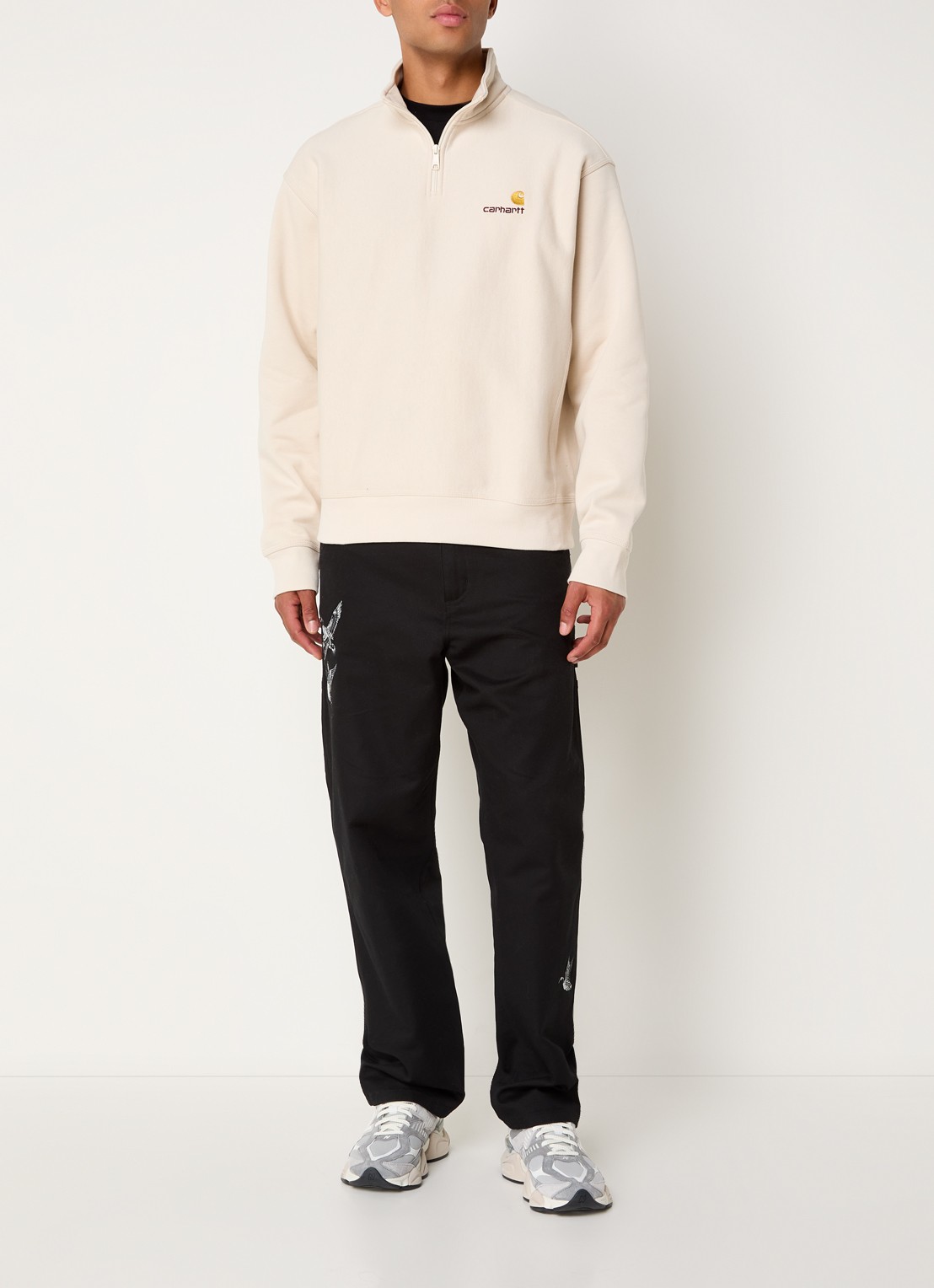 Carhartt WIP American Script sweater met halve rits en logo - voorkant 2 creme
