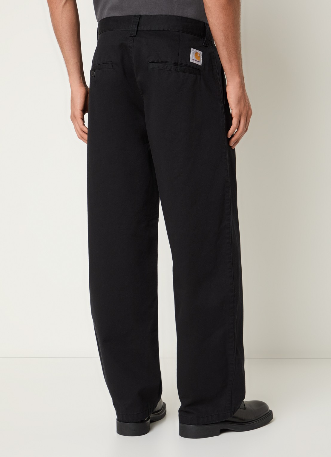Carhartt WIP Brady loose fit broek met steekzakken - achterkant 4 zwart