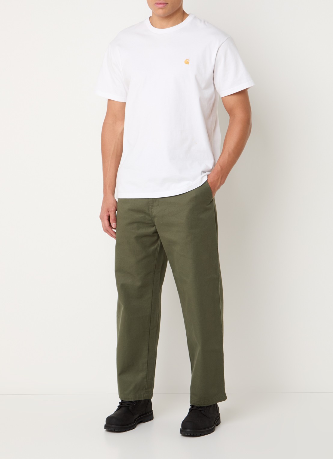 Carhartt WIP Brady straight fit chino met steekzakken - voorkant 3 legergroen