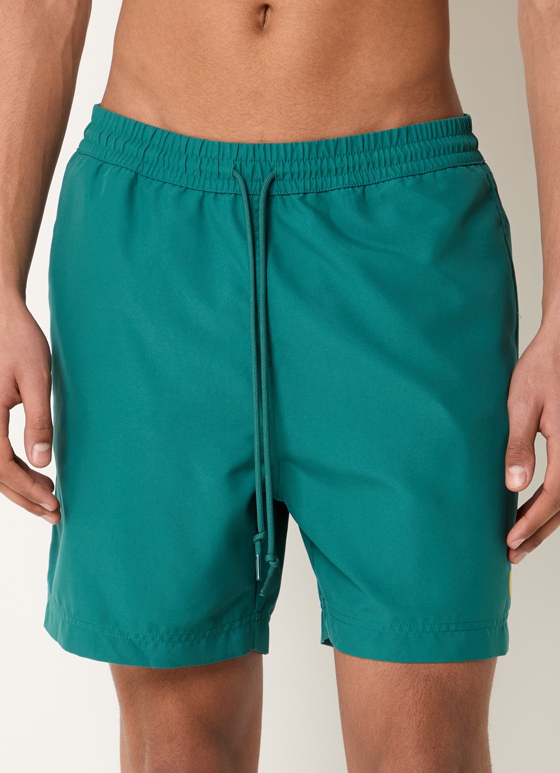 Carhartt WIP Chase zwemshorts met steekzakken en logo - detail 3 zeegroen