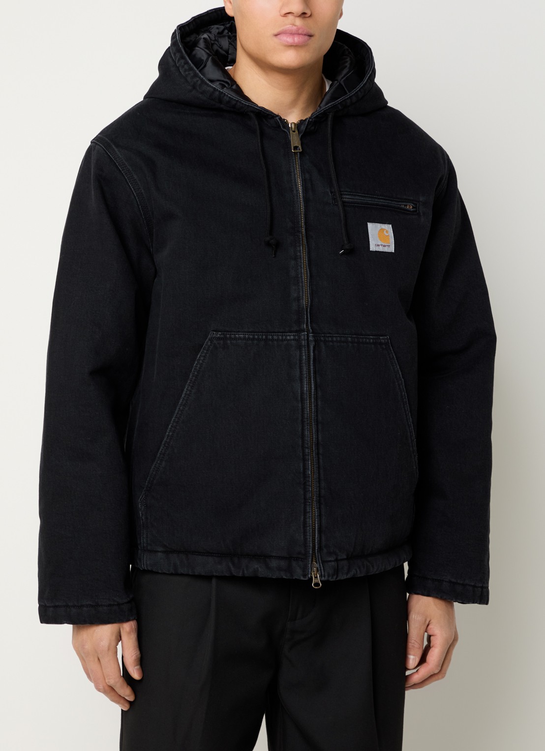 Carhartt WIP Cleveland gewatteerde spijkerjas met capuchon en steekzakken - detail 2 zwart