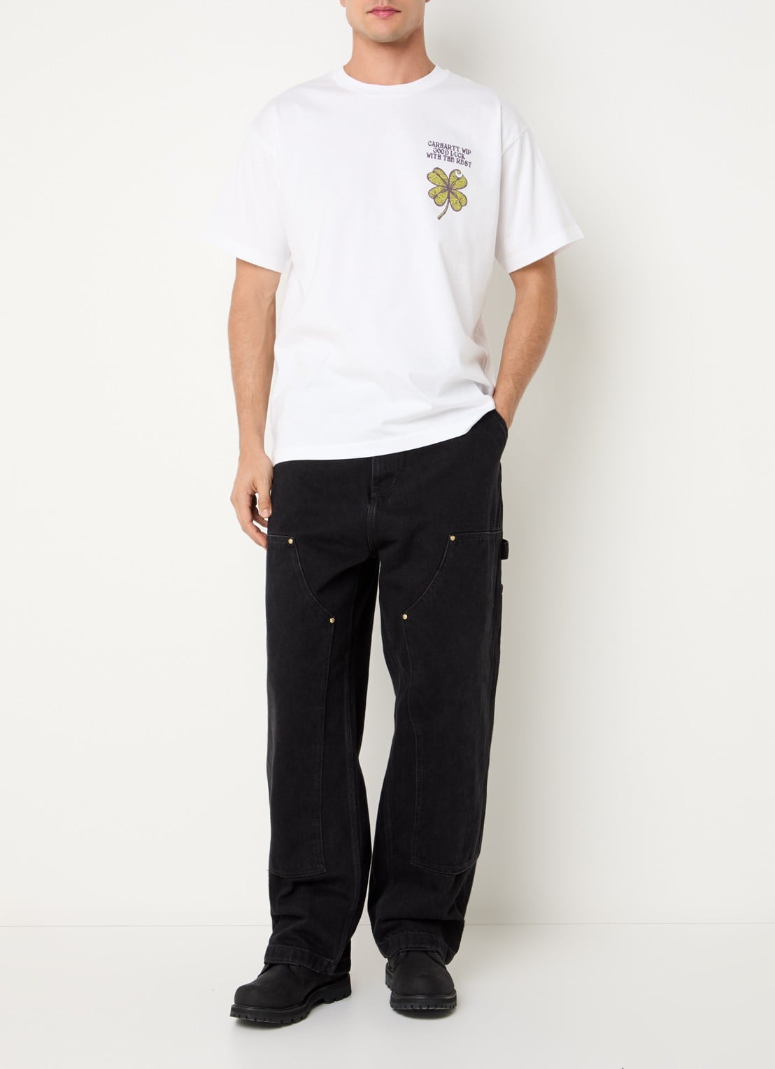 Carhartt WIP Clover T-shirt met print - voorkant 4 wit