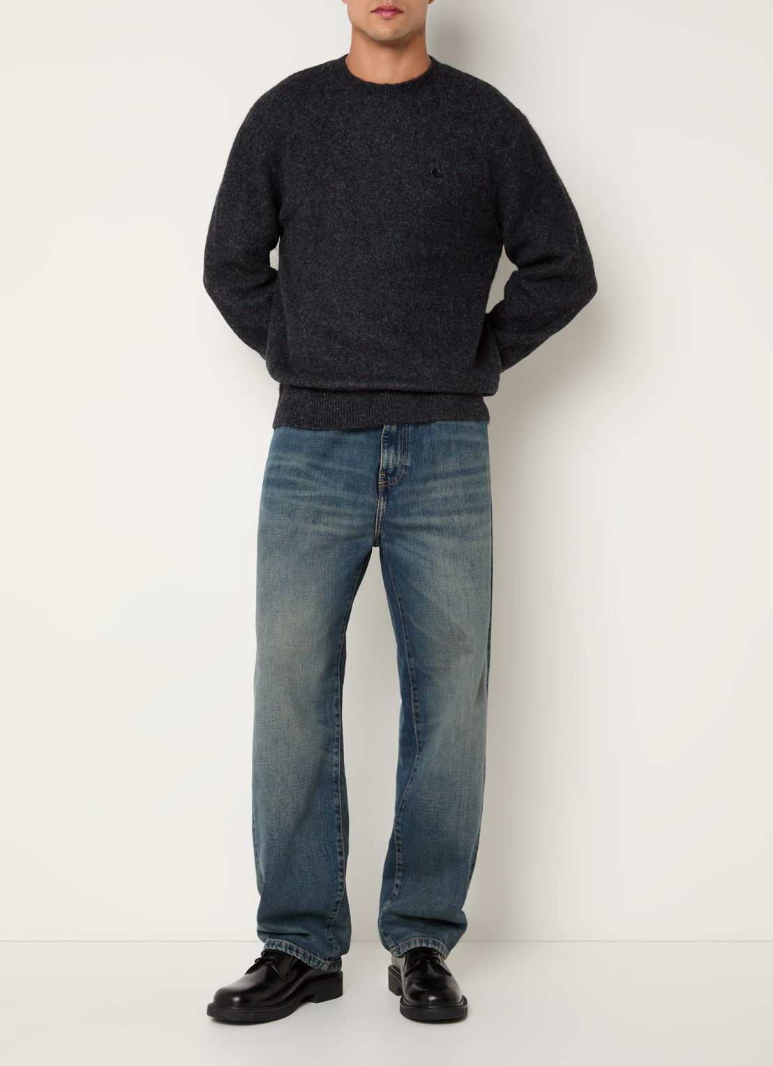 Carhartt WIP Curtis grofgebreide trui in wolblend met ronde hals - voorkant 2 donkerblauw