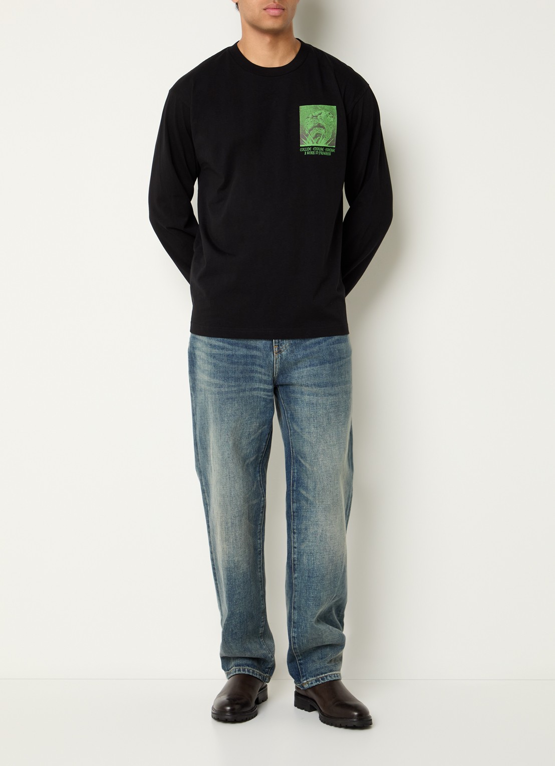 Carhartt WIP Emerge longsleeve met print - voorkant 2 zwart