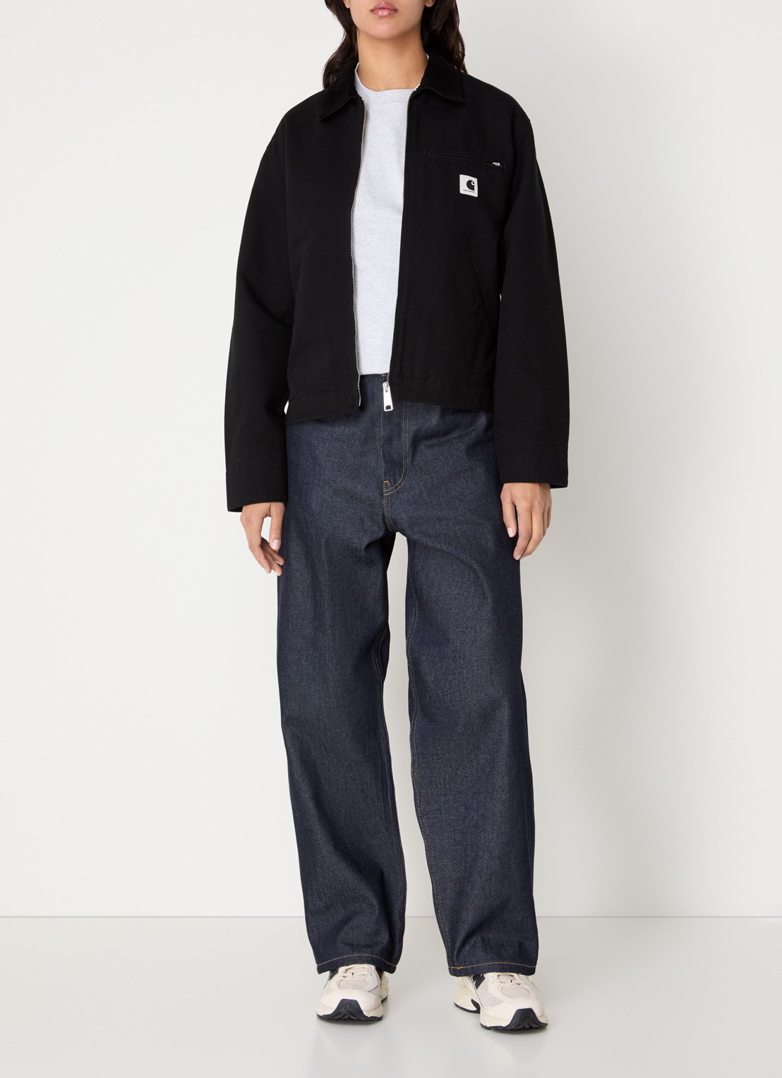 Carhartt WIP Jack met details van corduroy en steekzakken - voorkant 4 zwart