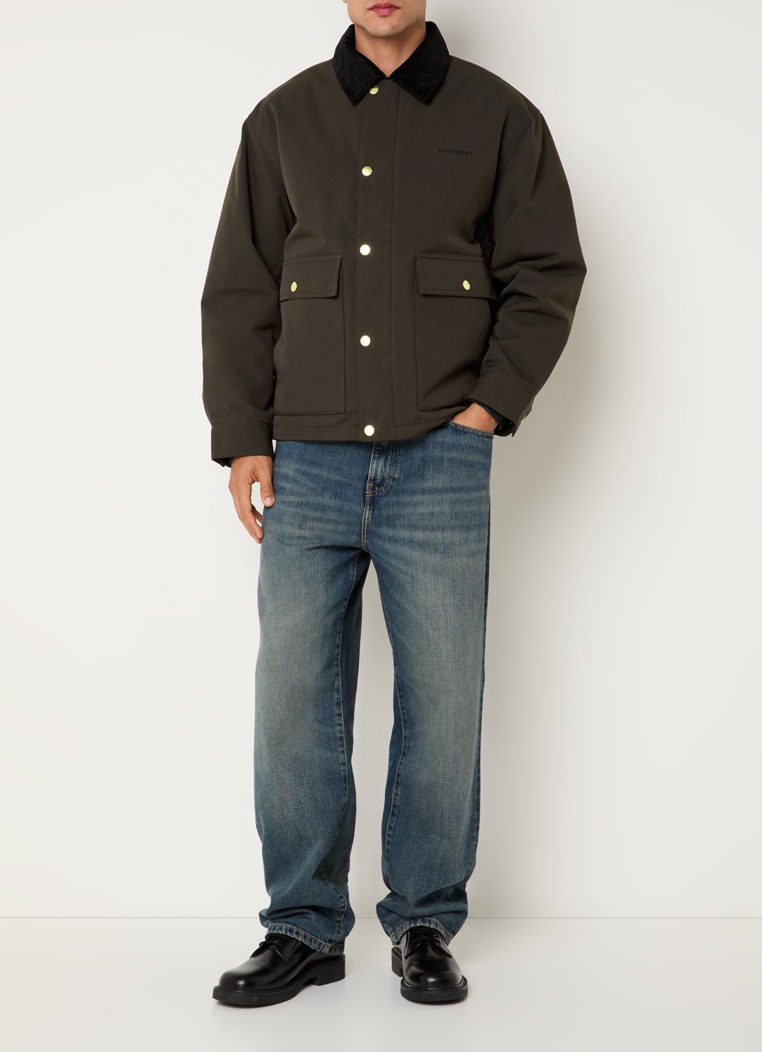 Carhartt WIP Jack met logo en steekzakken - voorkant 2 zwart
