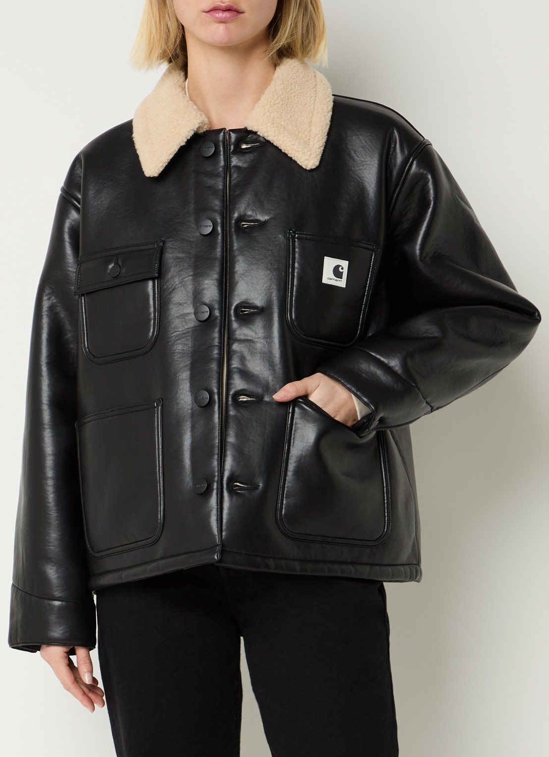 Carhartt WIP Jack van imitatieleer met opgestikte zakken - detail 2 zwart