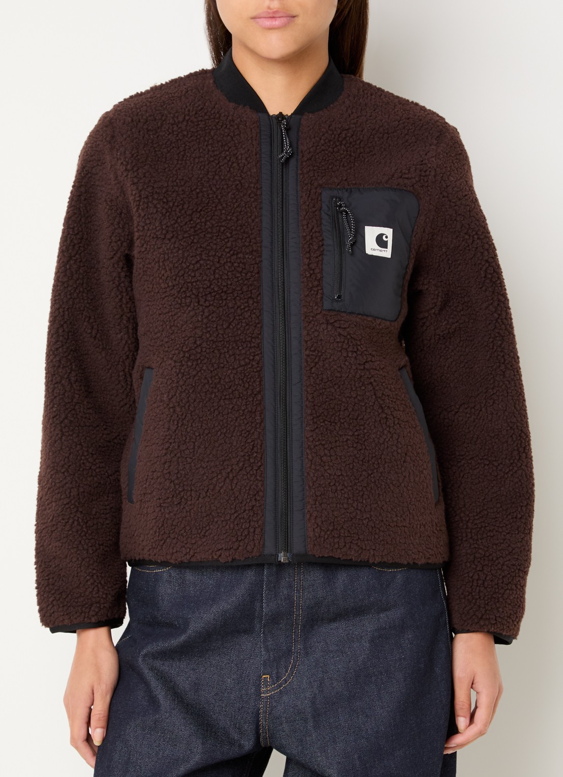 Carhartt WIP Jack van teddy met steekzakken - detail 2 donkerbruin