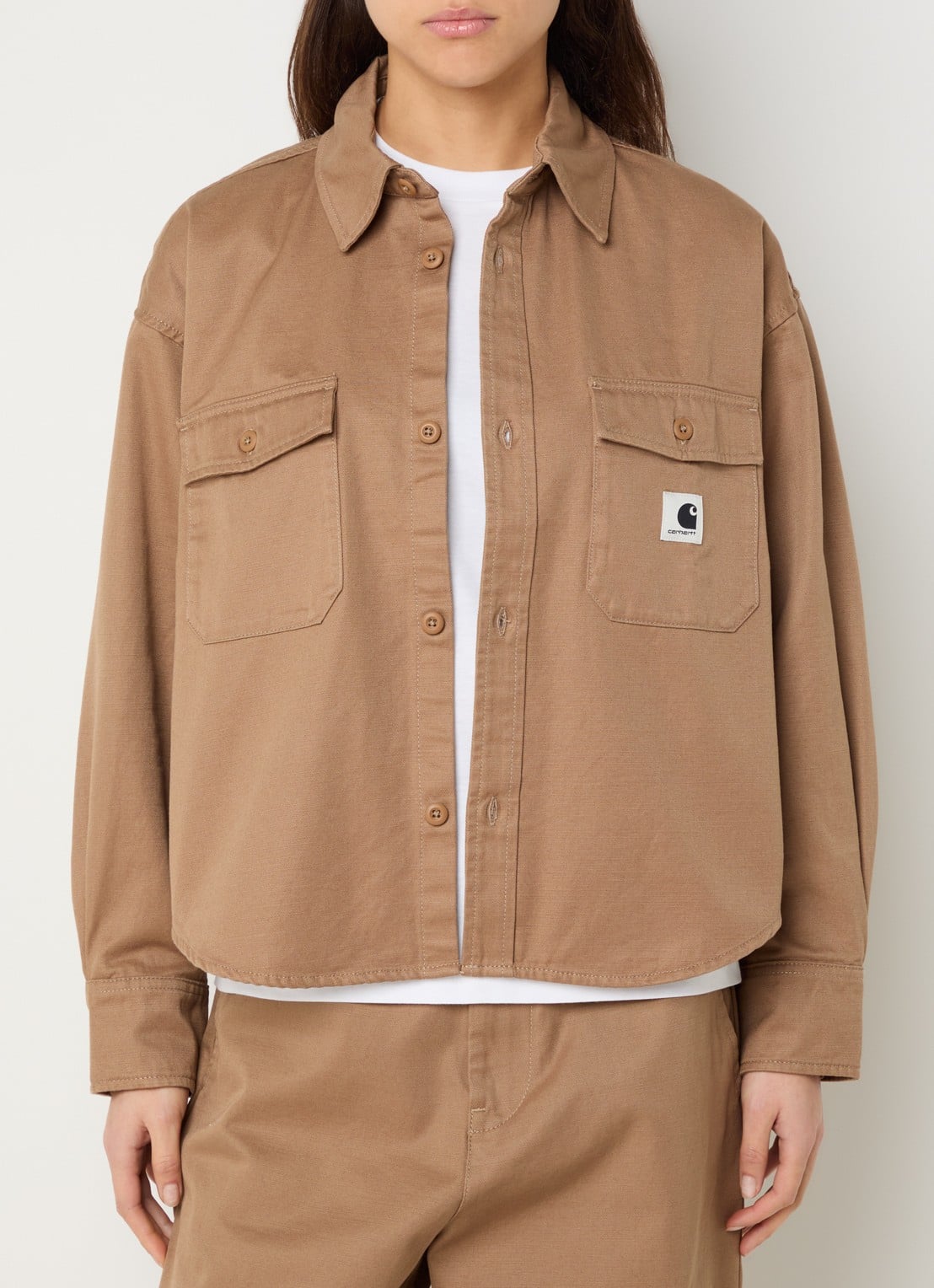 Carhartt WIP Kelly jack met klepzakken en logo - detail 2 camel