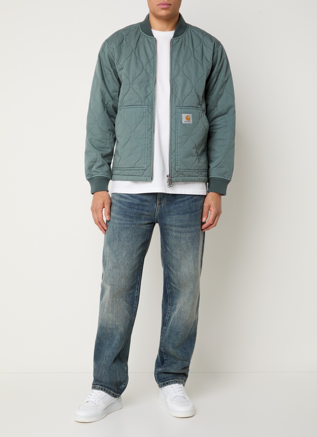 Carhartt WIP Kylan jack met quilt patroon en steekzakken - voorkant 3 groen