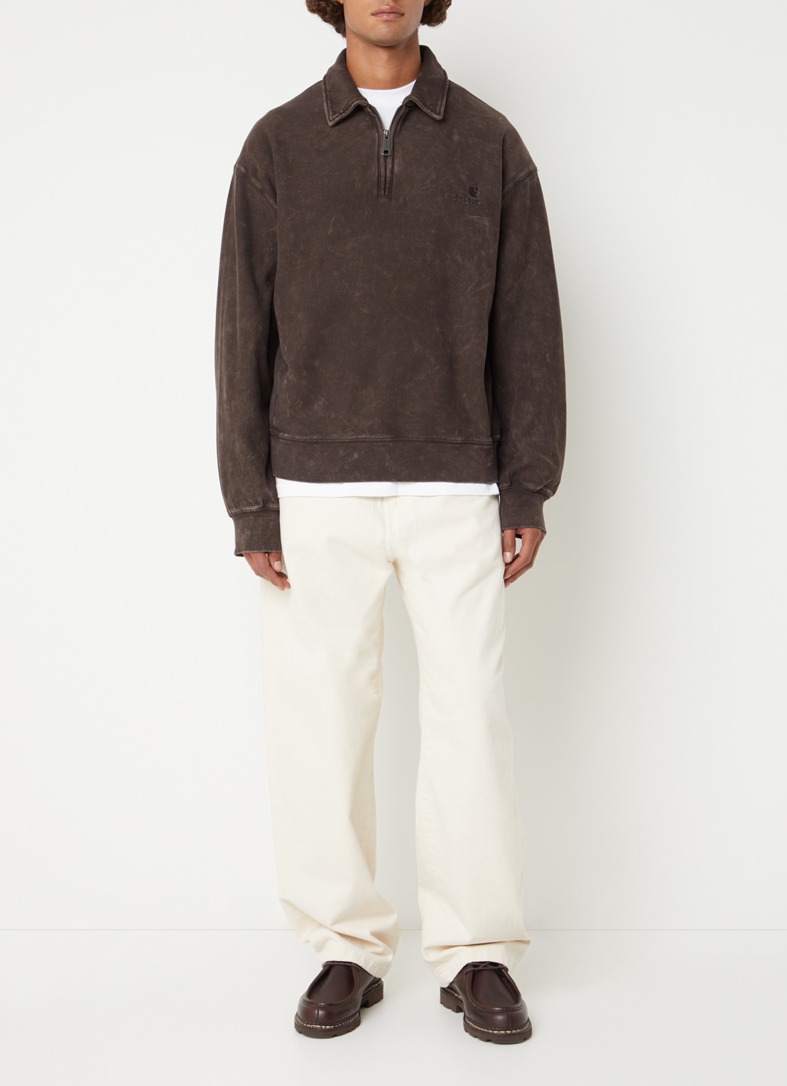 Carhartt WIP Lambert sweater met logo - voorkant 4 bruin