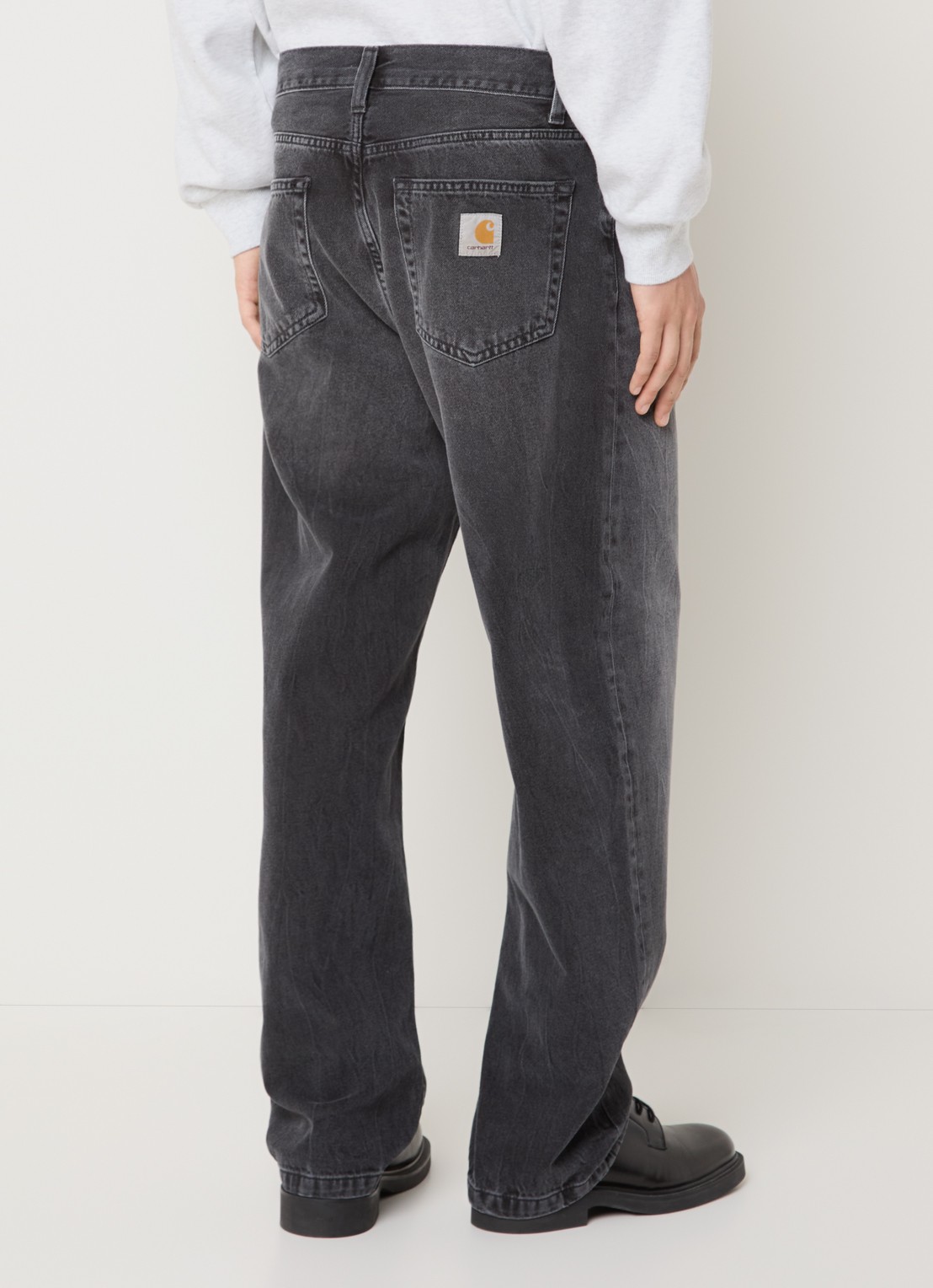 Carhartt WIP Landon tapered jeans met gekleurde wassing - achterkant 3 antraciet