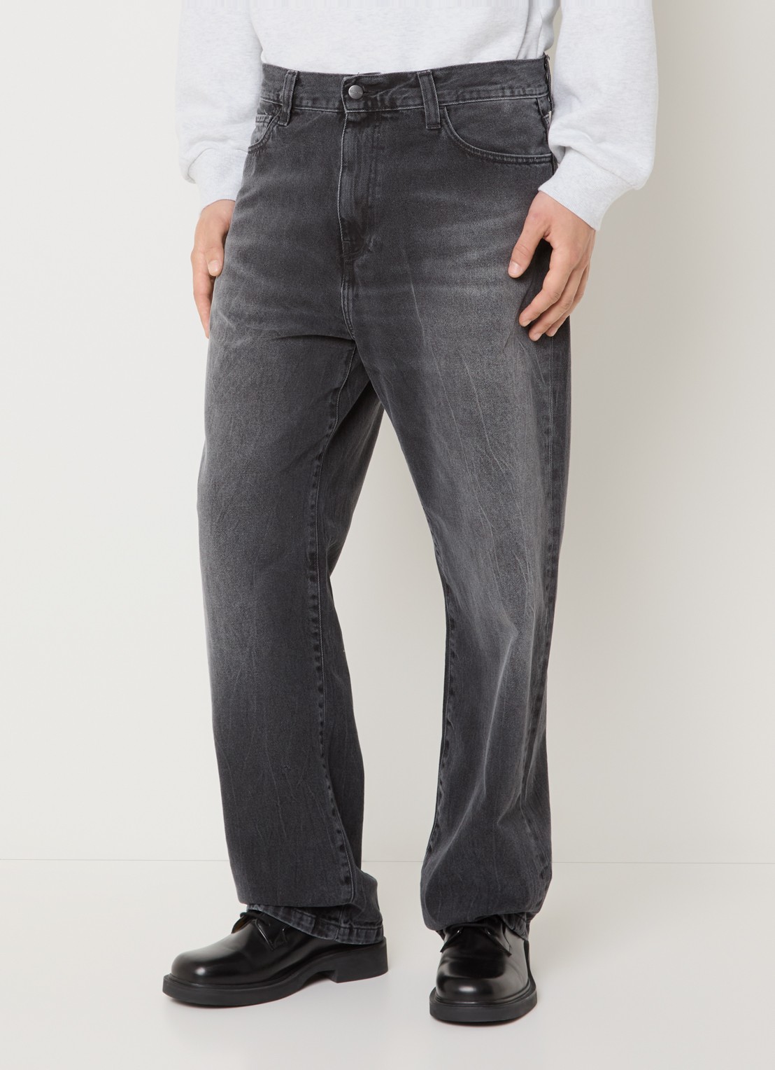 Carhartt WIP Landon tapered jeans met gekleurde wassing - detail antraciet