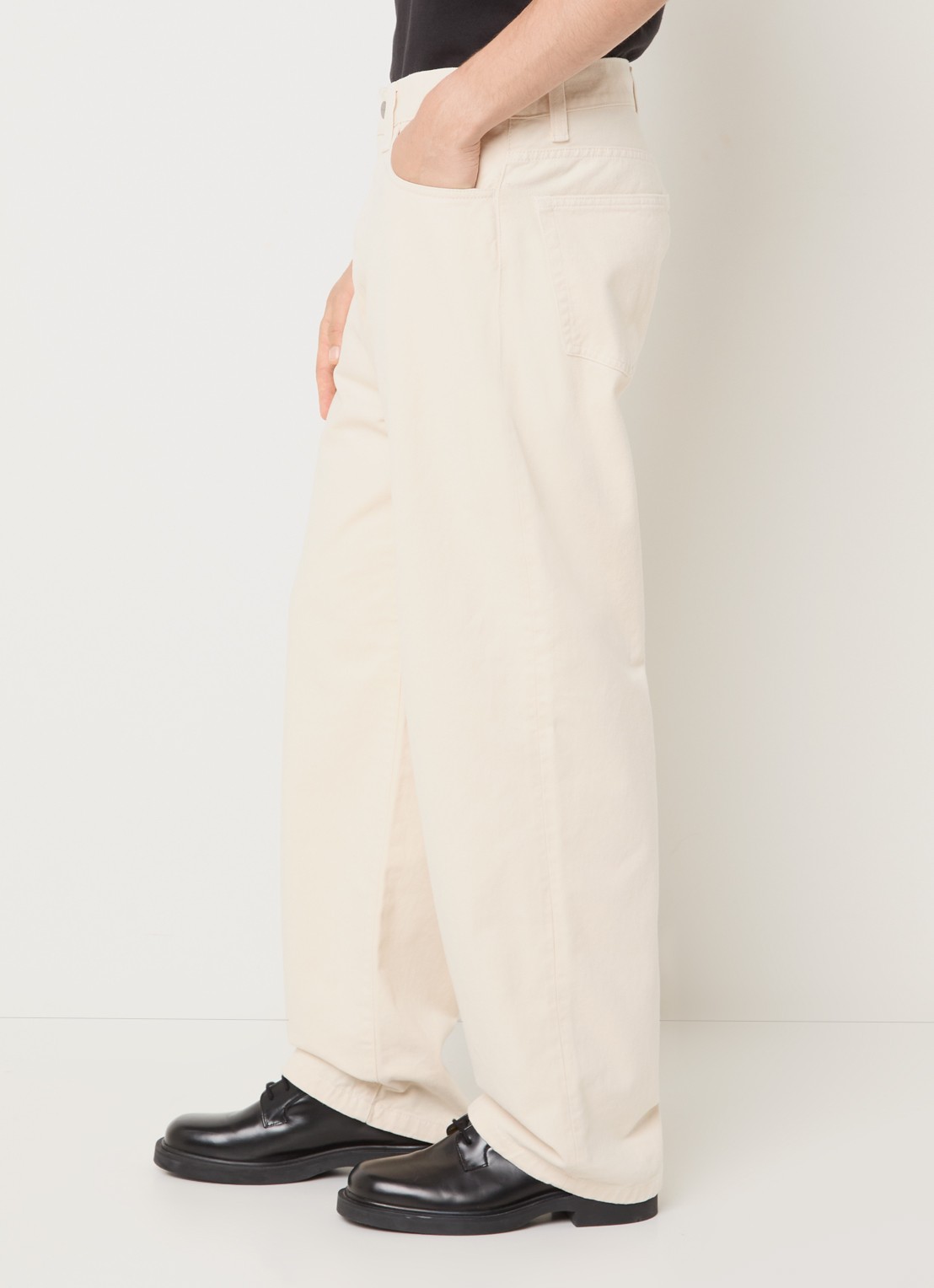 Carhartt WIP Landon tapered jeans met gekleurde wassing - detail 3 creme