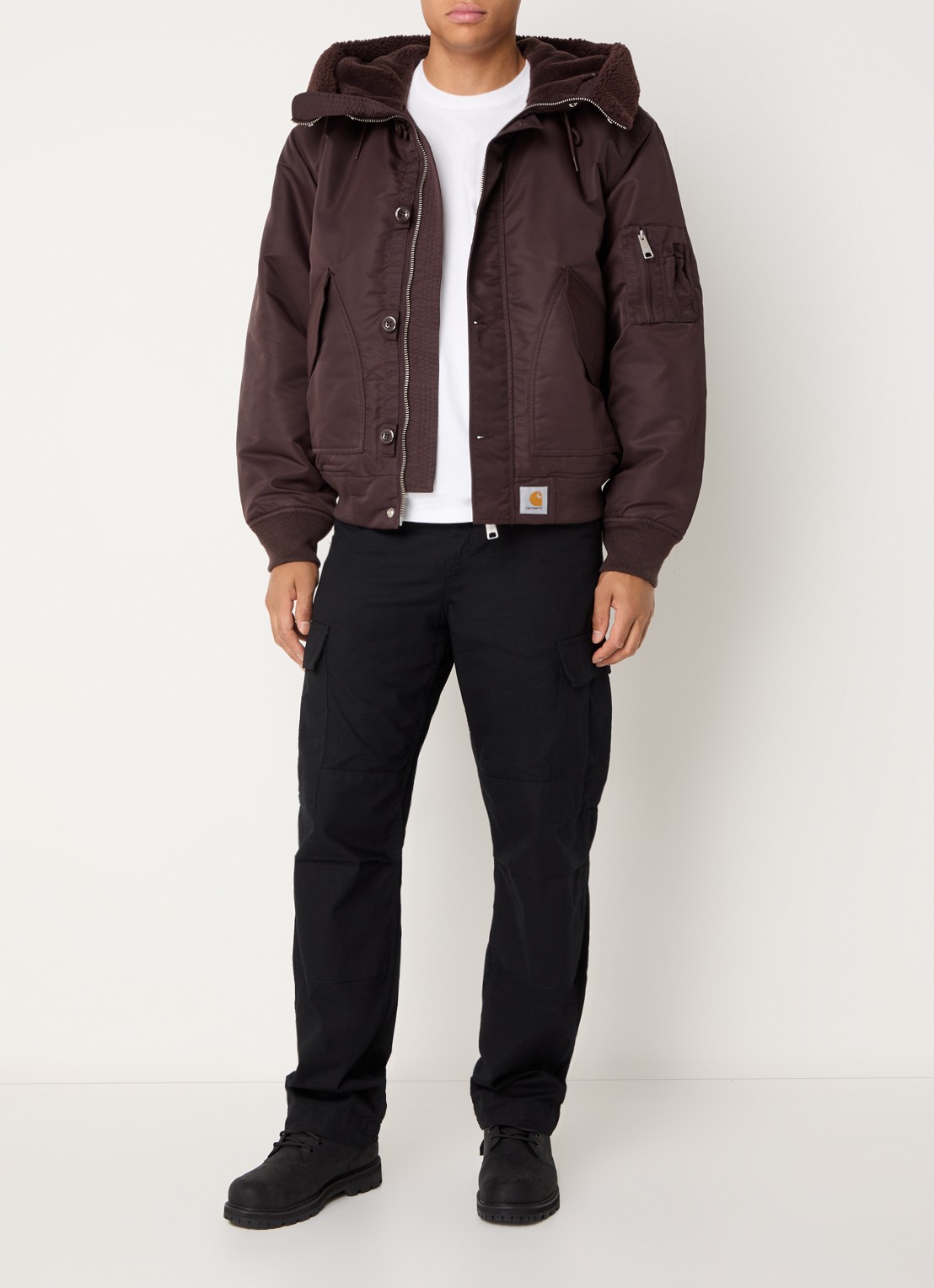 Carhartt WIP Oltera gewatteerde bomberjack met kraag van teddy - voorkant 4 bruin