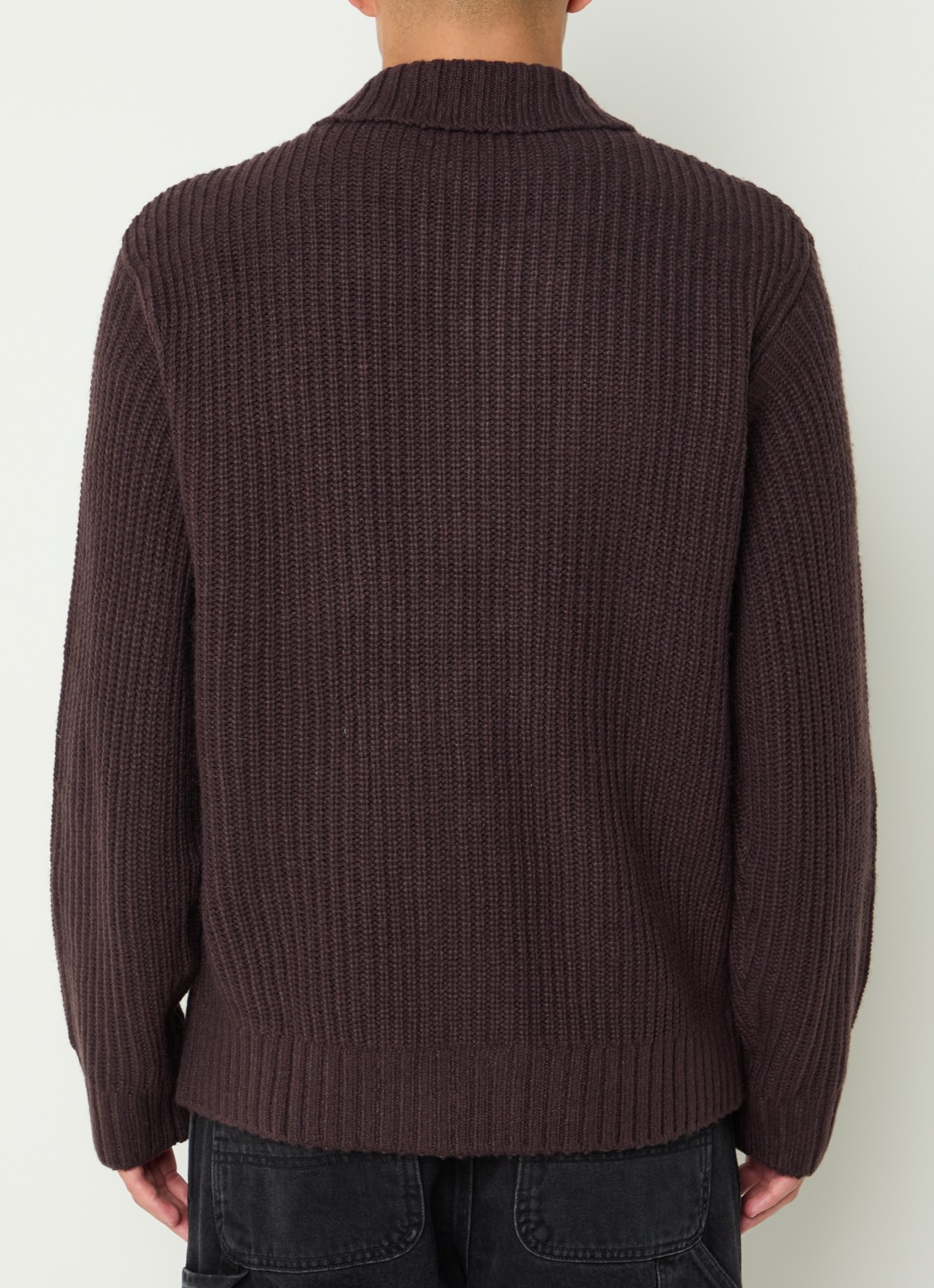 Carhartt WIP Ribgebreid vest in wolblend met opgestikte zakken - achterkant 3 bordeauxrood