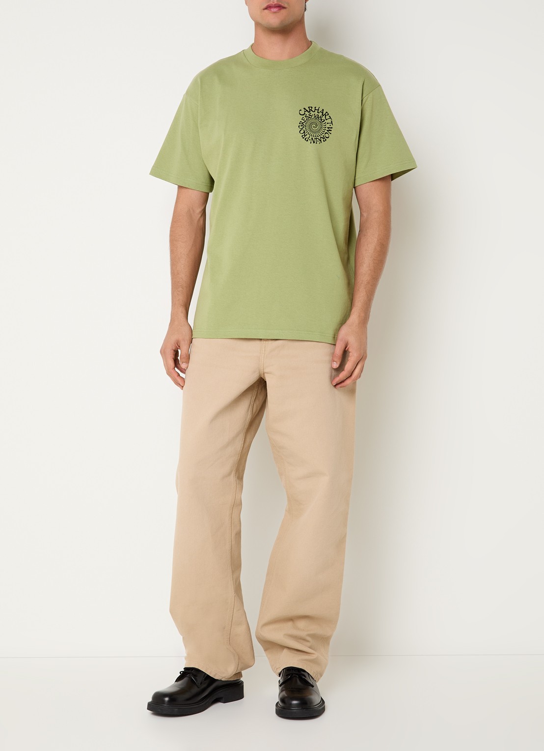 Carhartt WIP Spirals T-shirt met print - voorkant 3 lichtgroen