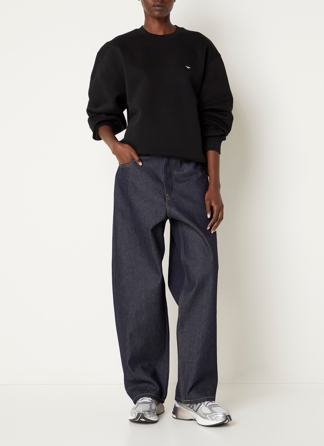 Carhartt WIP Sweater met logo - voorkant 2 zwart