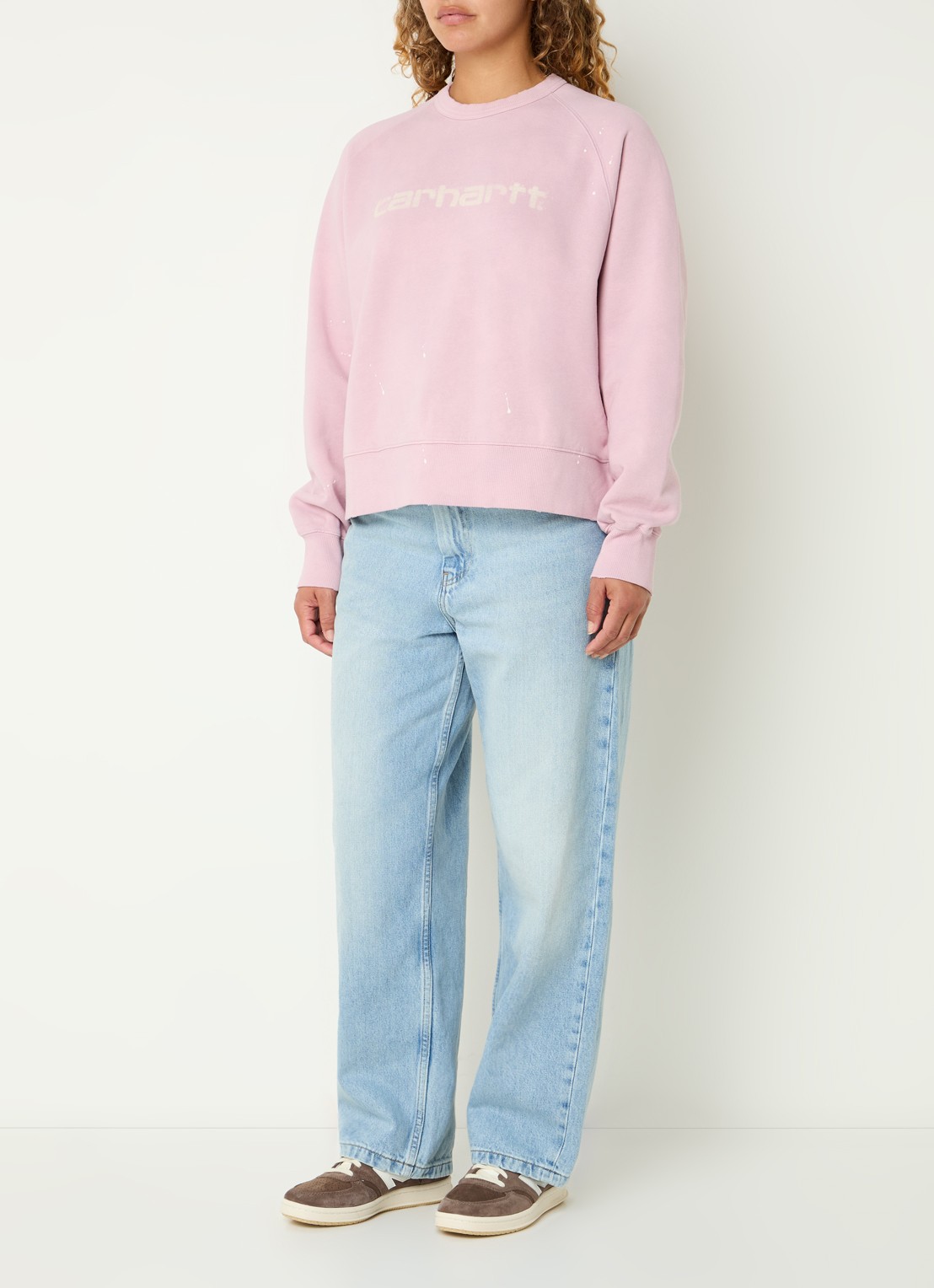 Carhartt WIP Sweater met logoprint - voorkant 2 roze