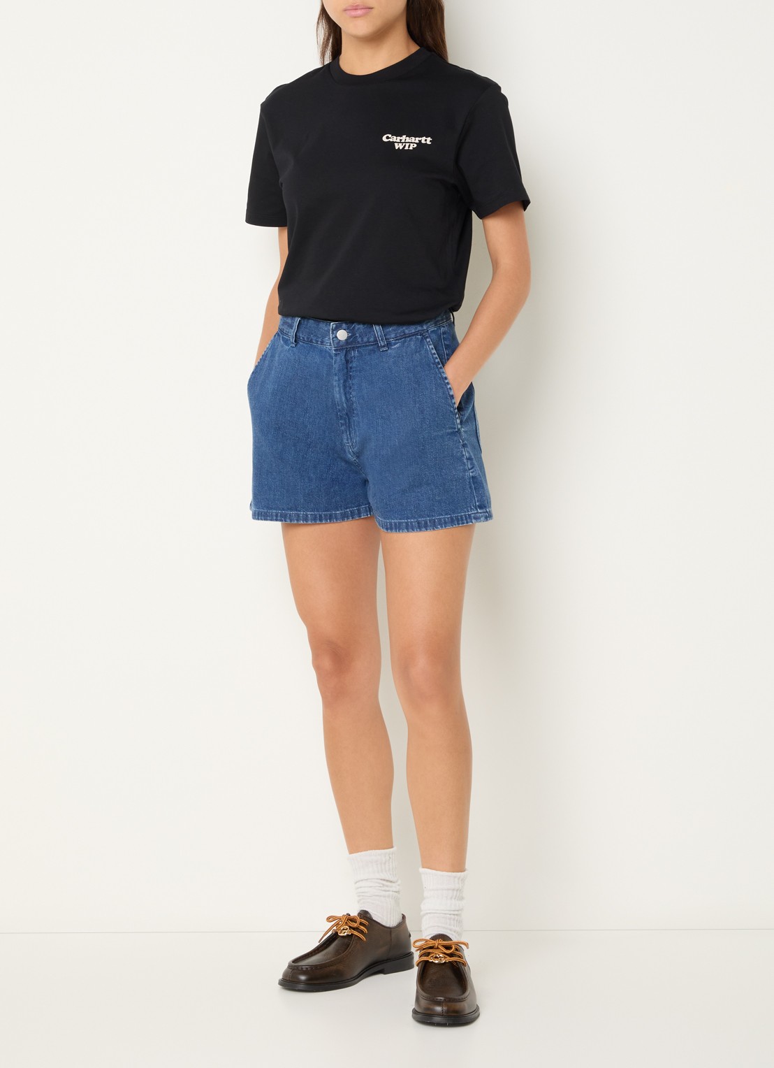 Carhartt WIP T-shirt met logo- en backprint - voorkant 3 zwart