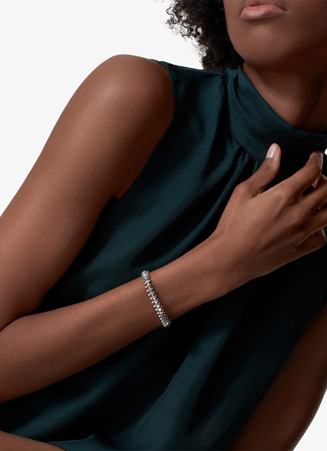 Cartier Clash de Cartier armband van 18 karaat witgoud CRB60657 - voorkant 7 witgoud
