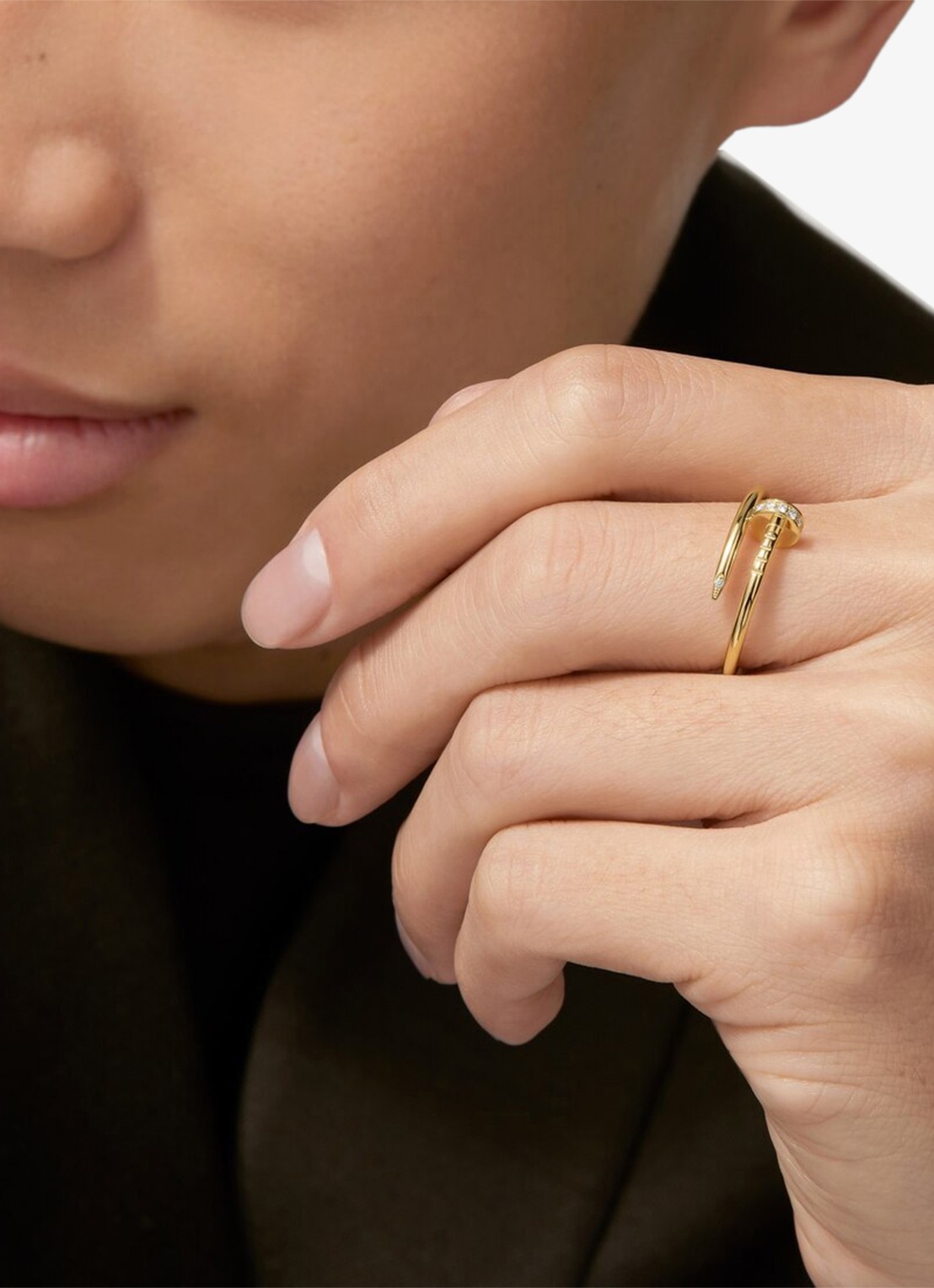 Cartier Juste un Clou ring van 18 karaat geelgoud met 0,08 ct diamant CRB42449 - voorkant 2 geelgoud