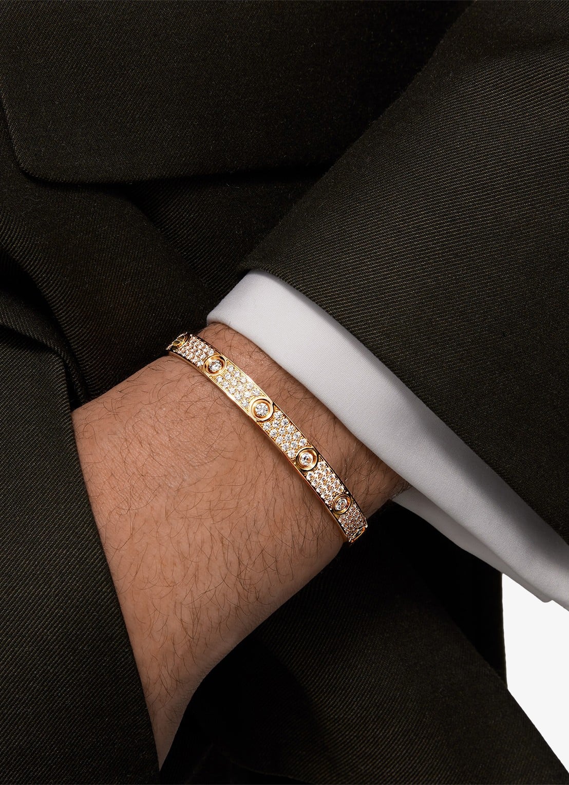 Cartier LOVE armband, klassiek model van 18 karaat geelgoud met 4.04 ct diamant CRN6727317 - achterkant 3 geelgoud