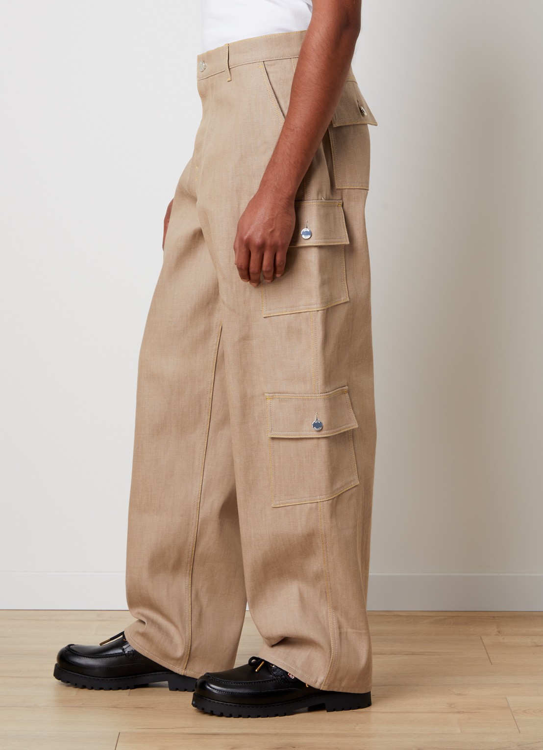 Casablanca Desert Canvas loose fit cargobroek van canvas - detail 2 beige