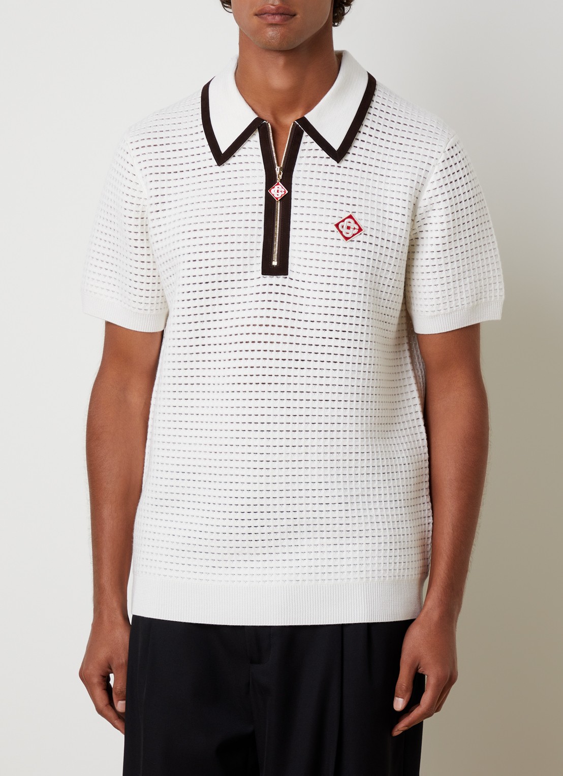 Casablanca Grofgebreide polo van wol met logo - detail wit
