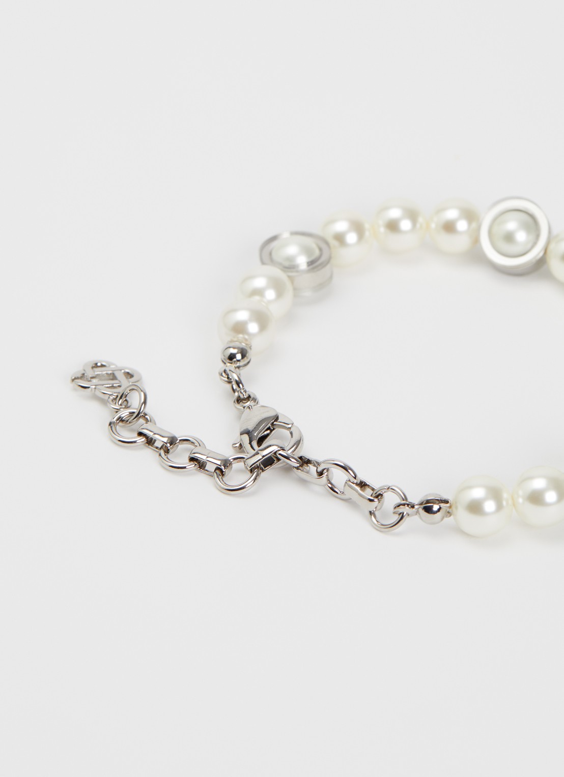 Casablanca Sci-Fi Pearl armband - detail 2 zilver