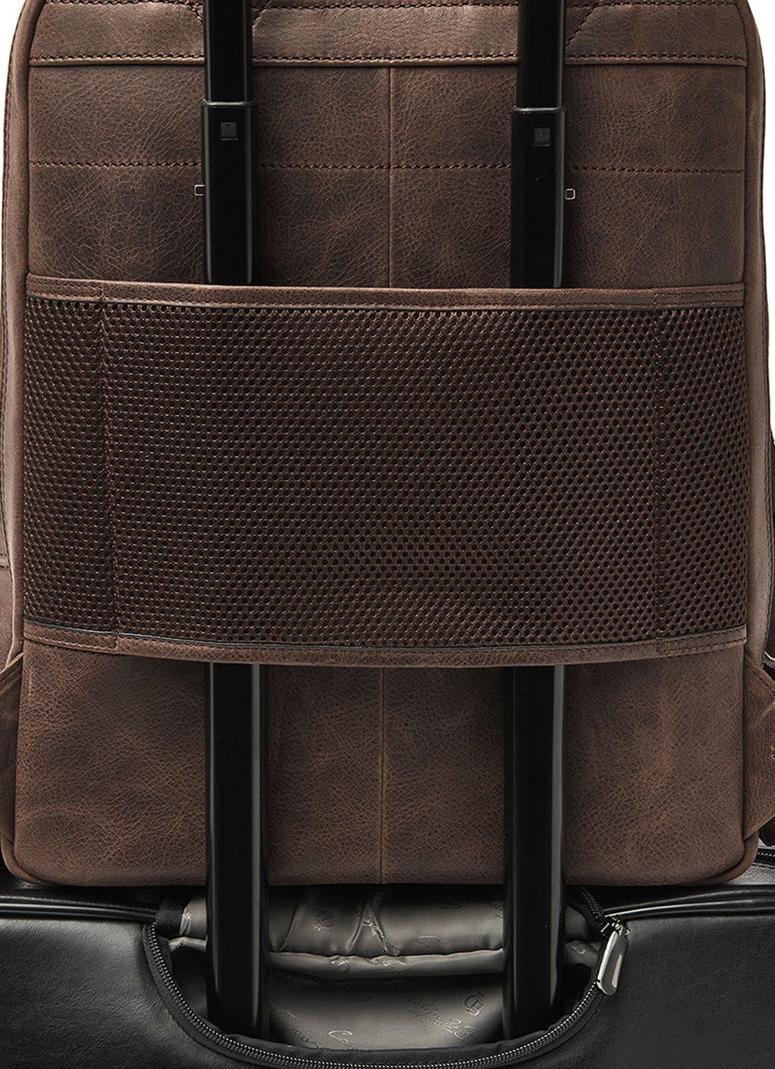 Castelijn & Beerens Laptoptas van leer met 15,6 inch laptopvak - detail 7 bruin