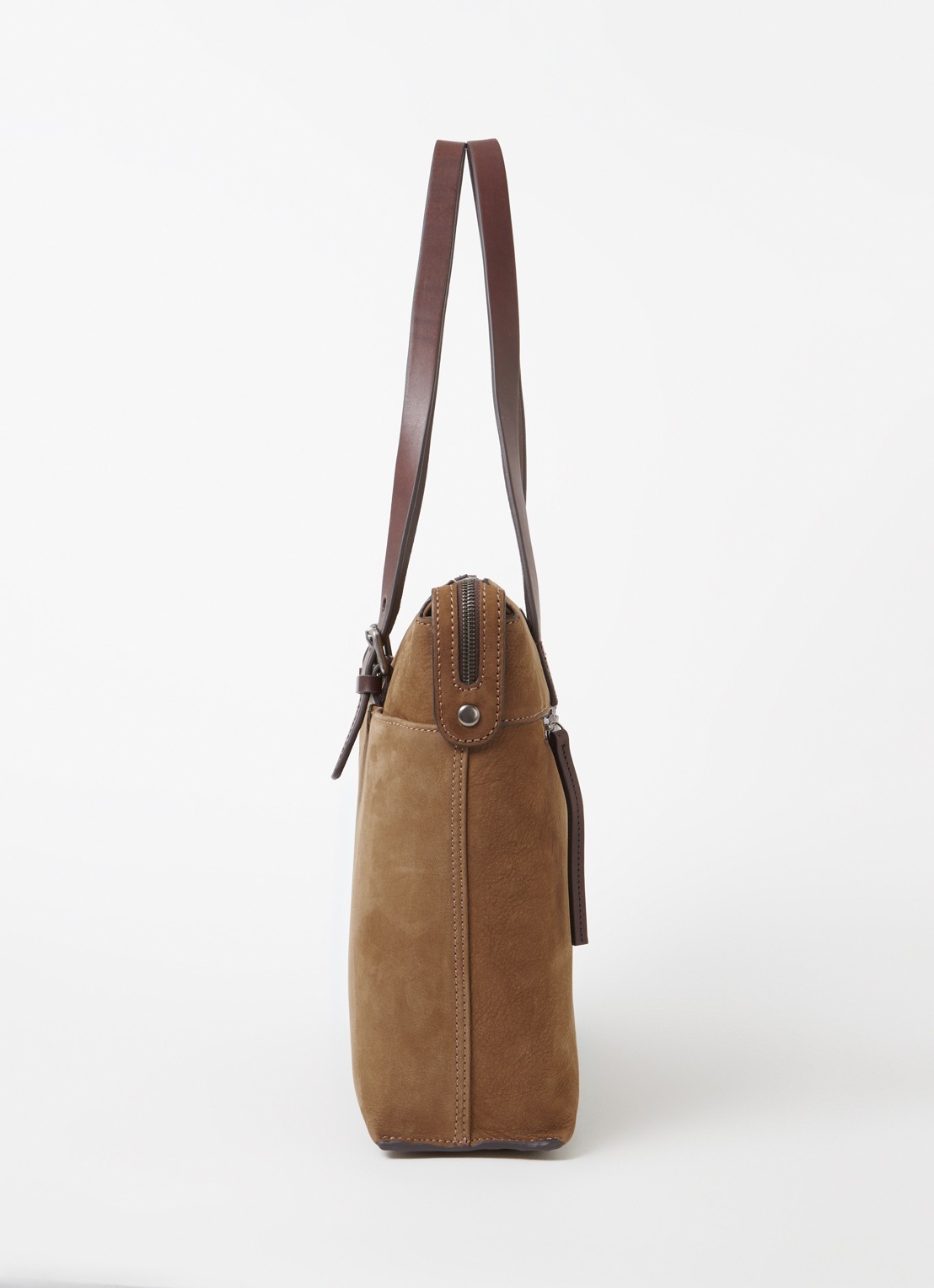 Castelijn & Beerens Nubuck schoudertas met 15,6 inch laptopvak - detail 3 zand