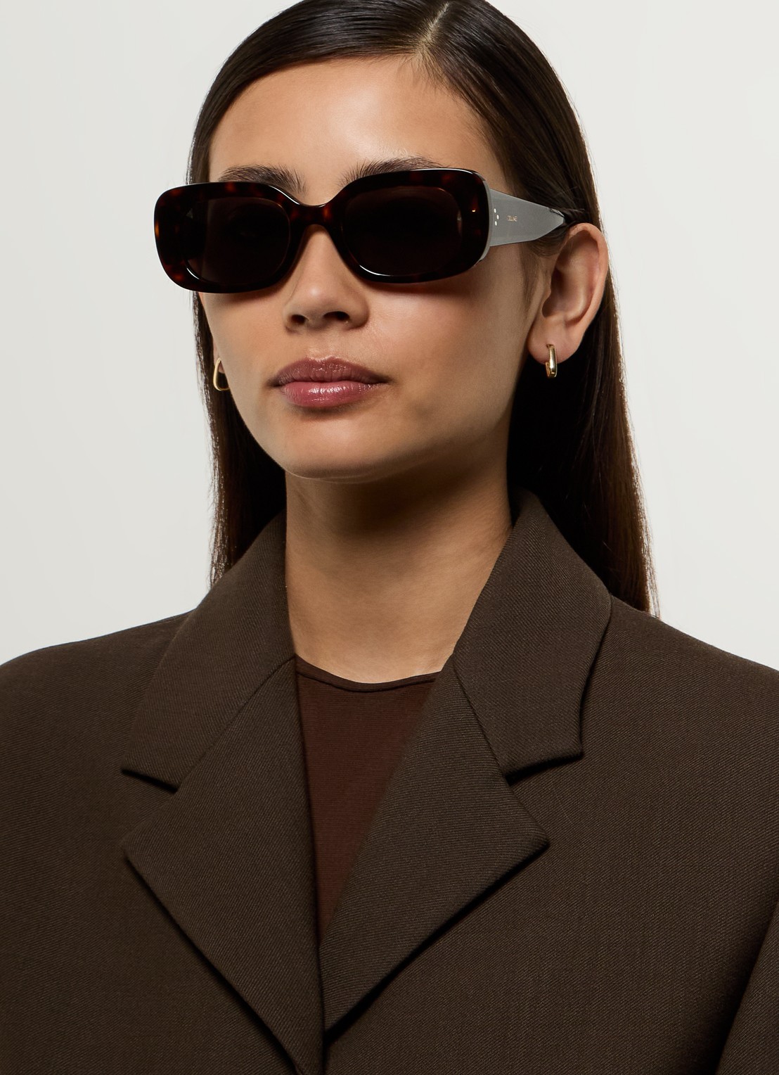 Celine Bold 3 Dots zonnebril CL40287U - voorkant 2 donkerbruin