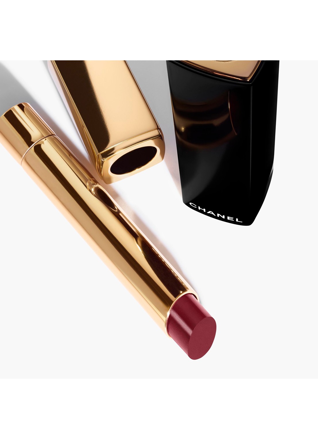 CHANEL BIJZONDER INTENSE LIPPENSTIFT. EXTRACT VAN LICHT EN VERZORGING. NAVULBAAR - achterkant 7 874 rose impérial