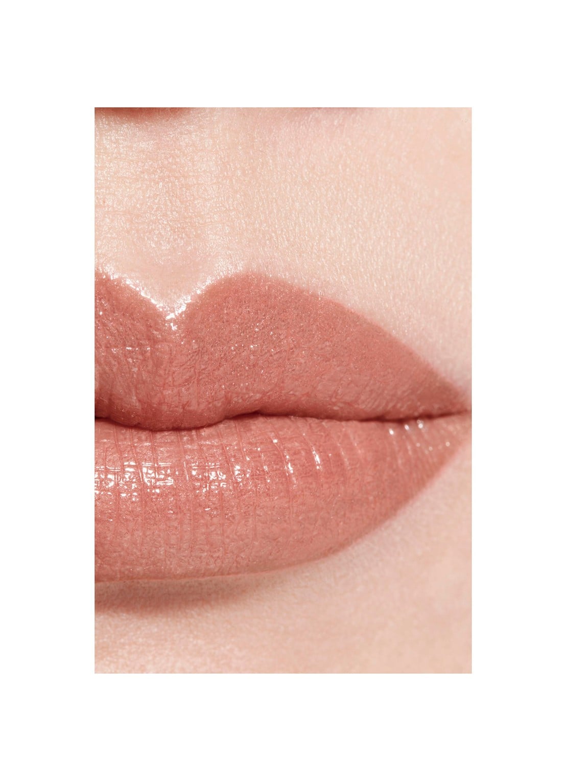 CHANEL BIJZONDER INTENSE LIPPENSTIFT. EXTRACT VAN LICHT EN VERZORGING - detail 3 812 beige brut 