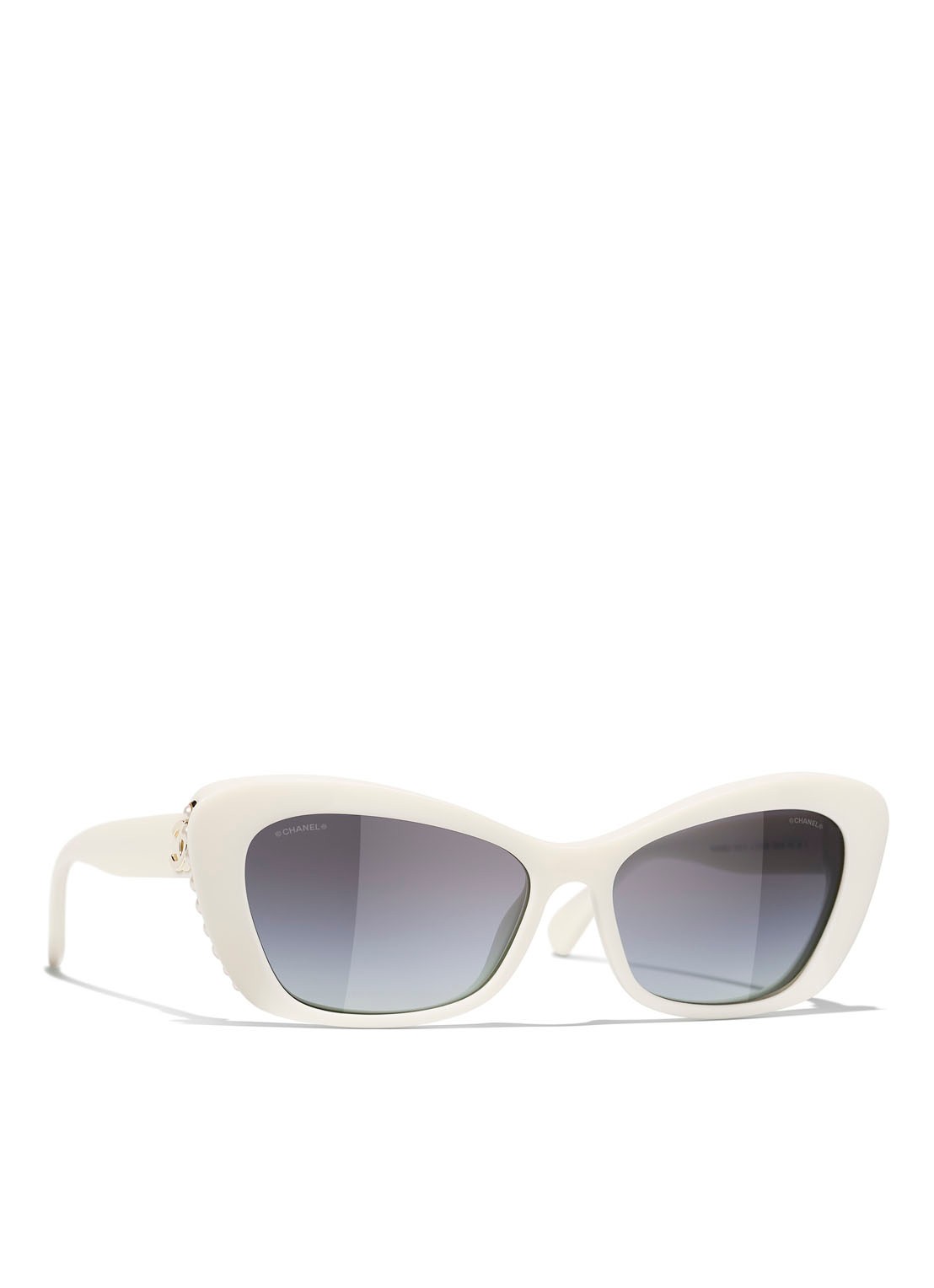 CHANEL CAT EYE ZONNEBRIL - voorkant gebroken wit