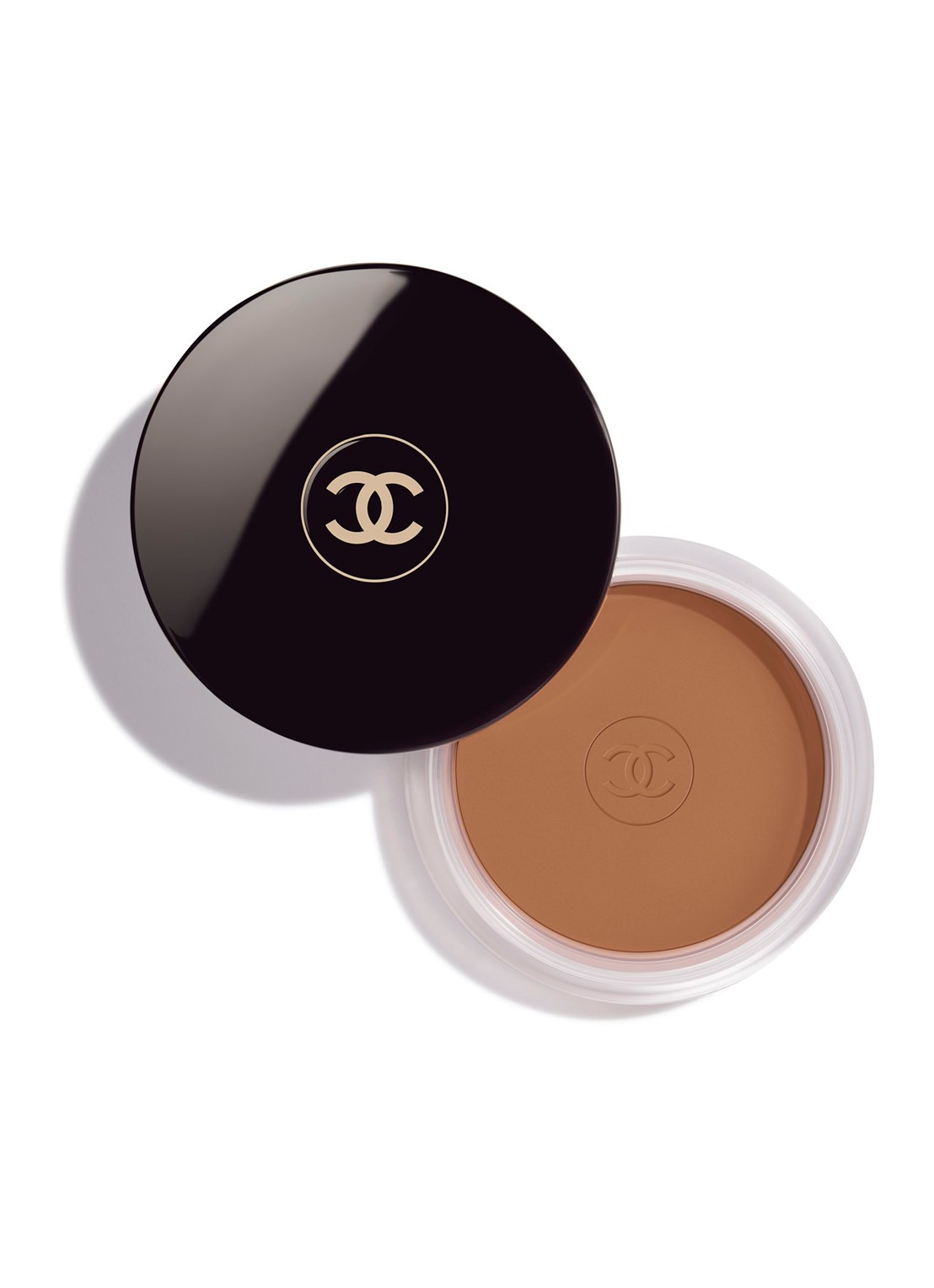 CHANEL CRÈMEGEL MET ZONOVERGOTEN FINISH. NATUURLIJKE HEALTHY GLOW MET ZONGEBRUIND EFFECT. - voorkant 6 soleil tan medium bronze