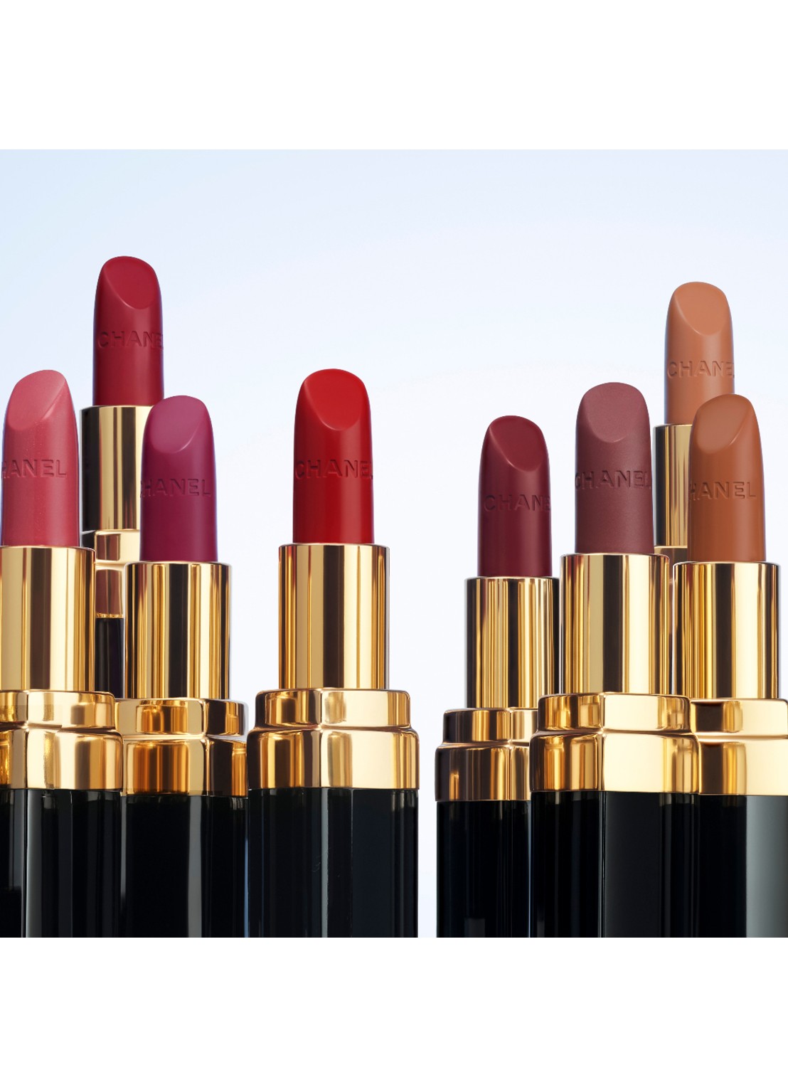 CHANEL DE LANGHOUDENDE HYDRATERENDE EN GLADSTRIJKENDE VERZORGENDE LIPPENSTIFT MET SATIJNGLANS - detail 8 102 flying cloud