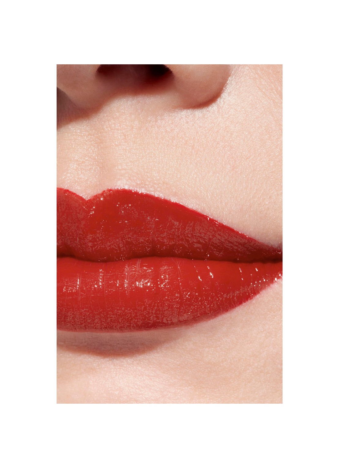 CHANEL DE LANGHOUDENDE HYDRATERENDE EN GLADSTRIJKENDE VERZORGENDE LIPPENSTIFT MET SATIJNGLANS - detail 3 116 lido