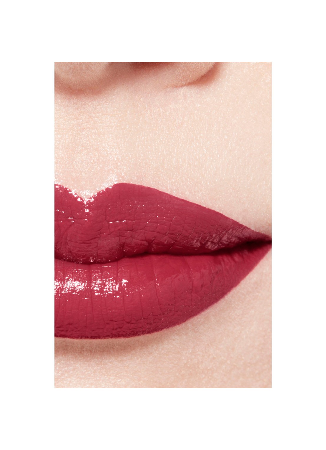 CHANEL DE UITERST LANGHOUDENDE GLANZENDE VLOEIBARE LIPPENSTIFT - detail 4 66 permanent 