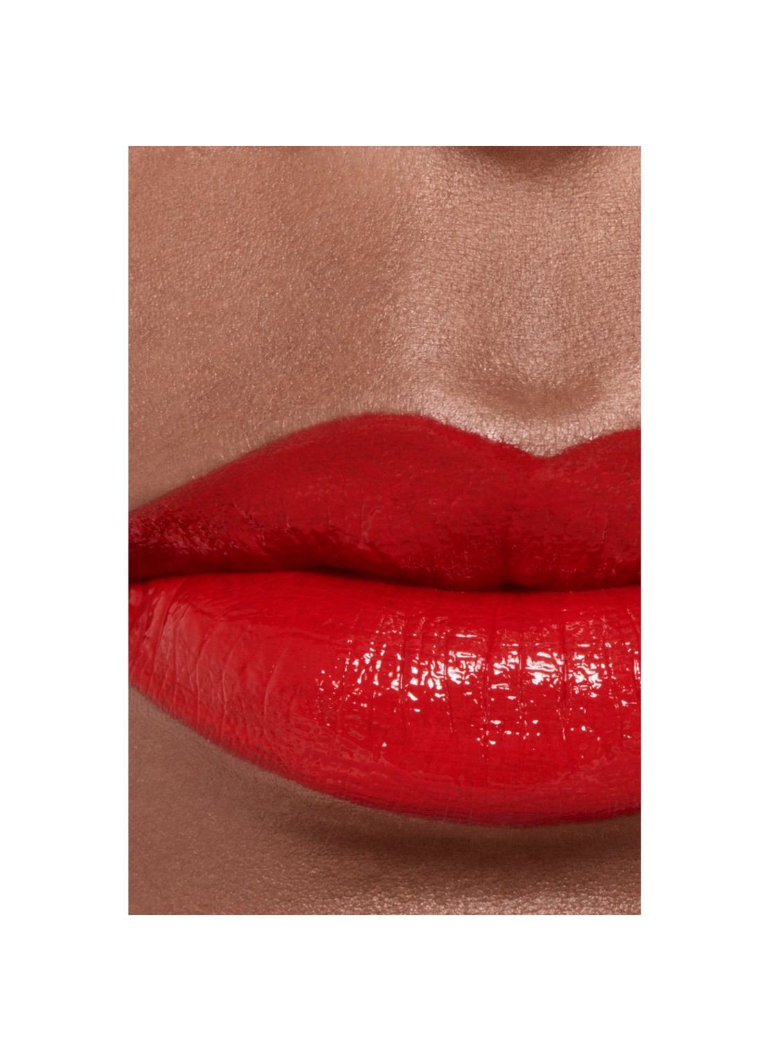 CHANEL DE UITERST LANGHOUDENDE GLANZENDE VLOEIBARE LIPPENSTIFT - detail 5 73 invincible 